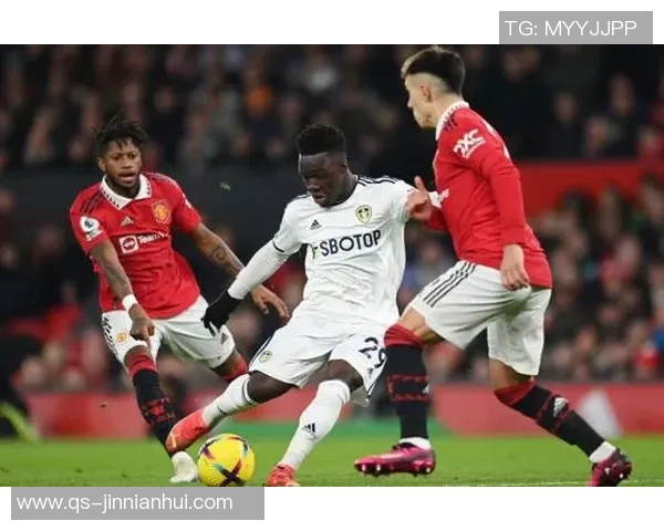 曼联客场对阵利兹联首发阵容公布多名主力缺阵新援首次登场