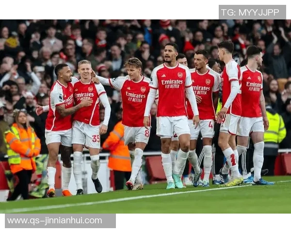 斯科尔斯称托纳利优于赖斯或成英超最佳中场之争焦点 斯科尔斯称托纳利优于赖斯或成英超最佳中场之争焦点