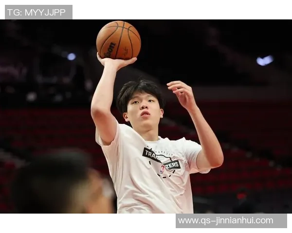 开拓者对阵魔术半场结束杨瀚森连续第五场未能登场