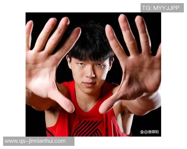 开拓者媒体人呼吁给予杨瀚森更多机会不应仅限于垃圾时间和G联赛表现